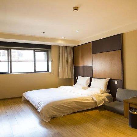 Ji Hotel Wuhan Guanggu Plaza Ngoại thất bức ảnh