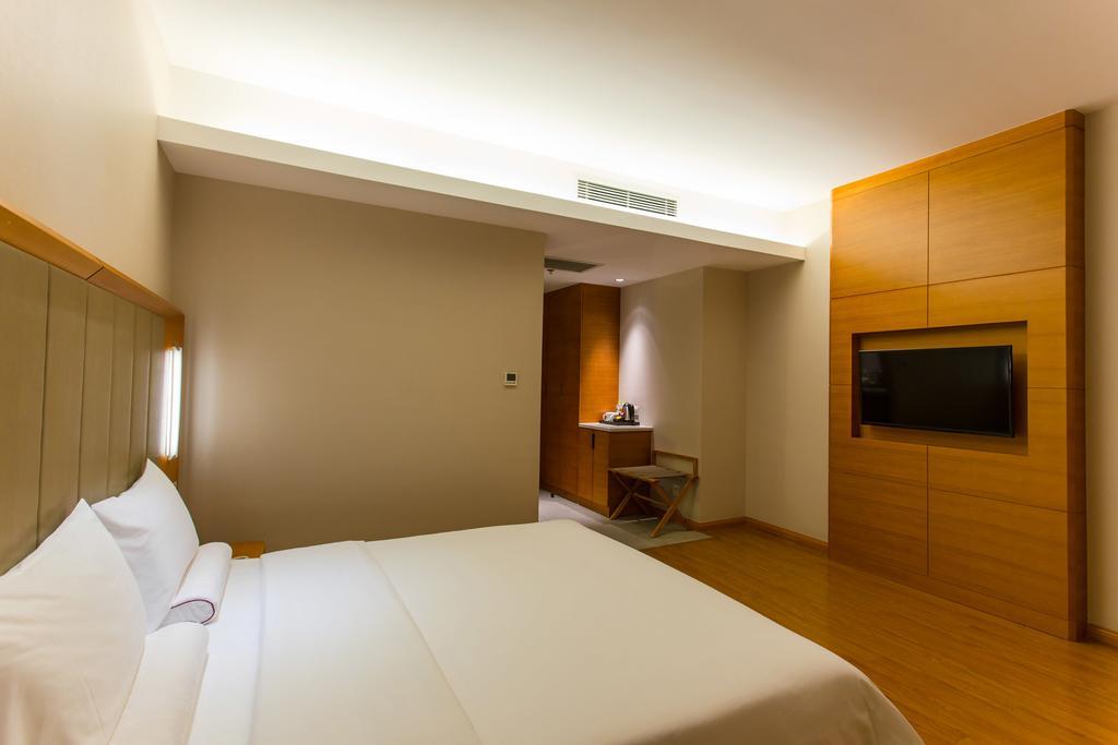 Ji Hotel Wuhan Guanggu Plaza Phòng bức ảnh